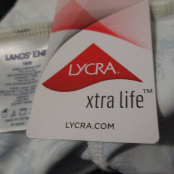 Lands End Swim Tankini Top Square Neck Nwt size 18 W Ivory Floral blue green - Picture 2 of 3